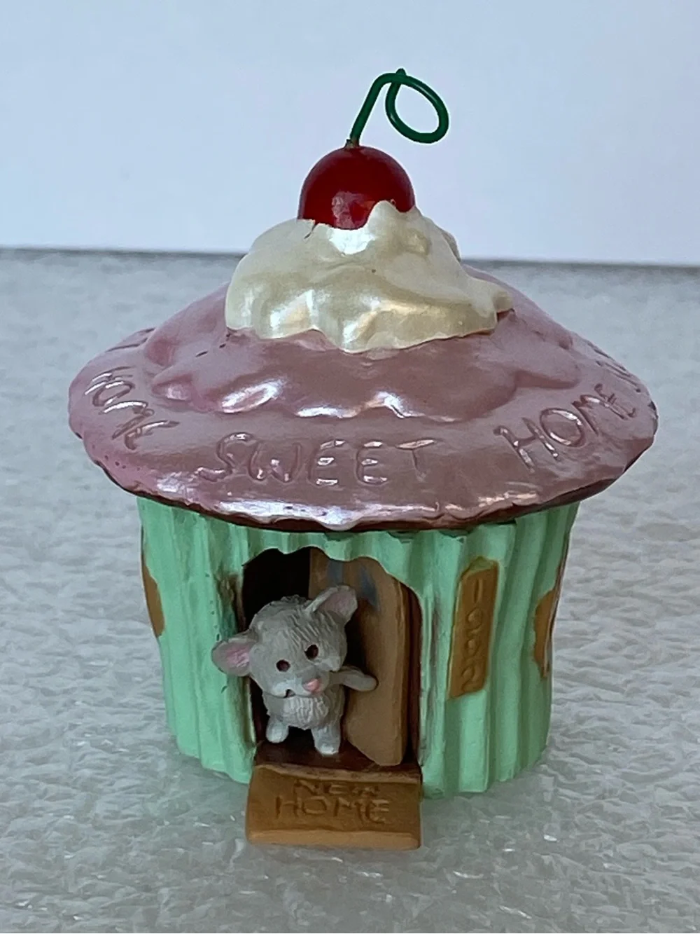 Vintage 1992 Hallmark Keepsake New Home Cupcake Mouse Christmas Ornament